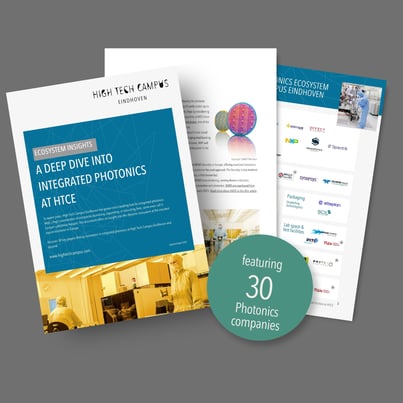 Mockup Photonics whitepaper-png