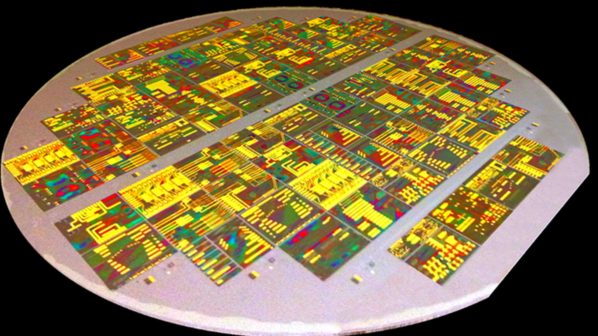 Photonics – the scale-up phase begins now