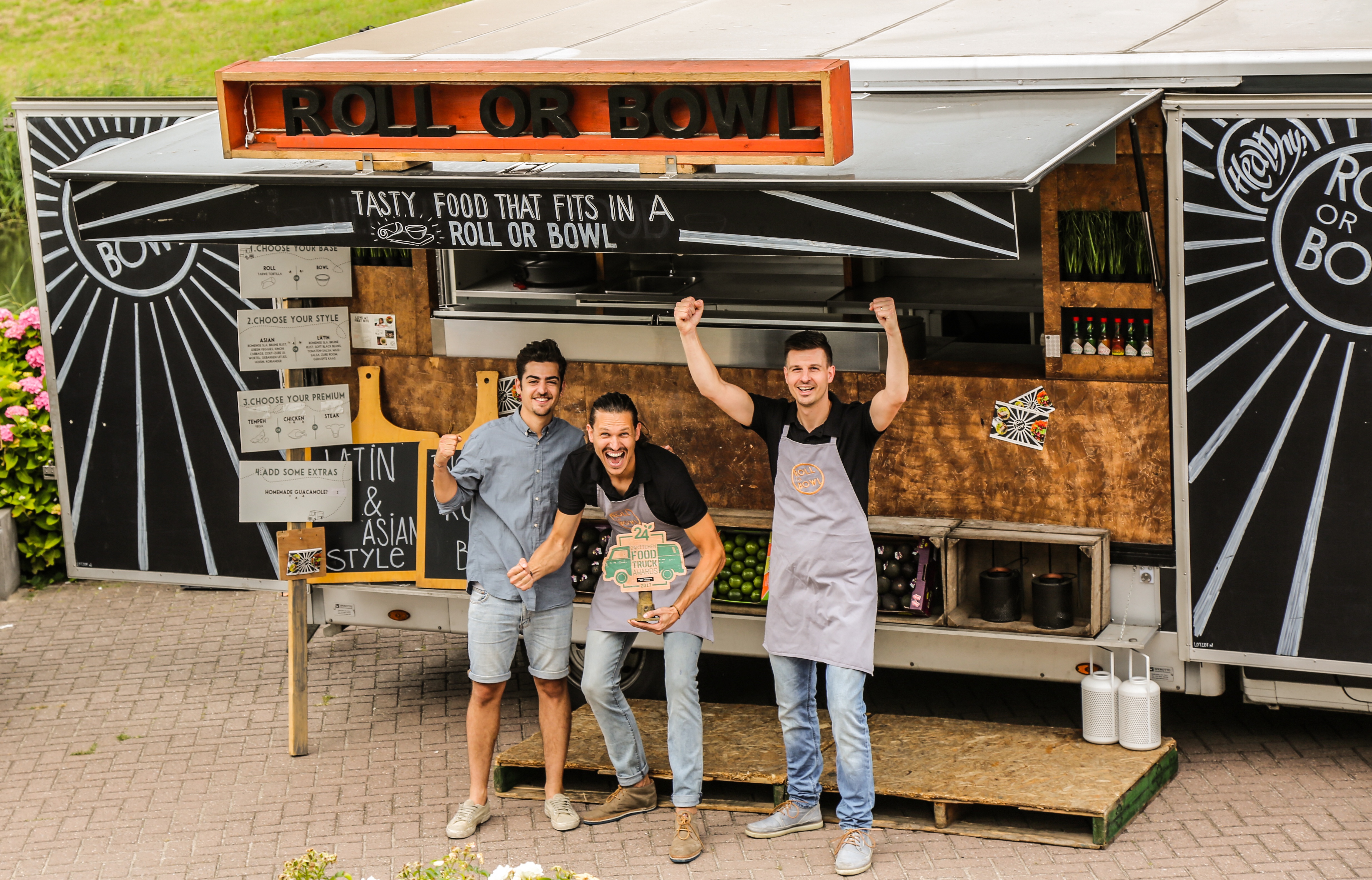 Food Truck “Roll or Bowl” wins 24Kitchen Food Truck Award 2017